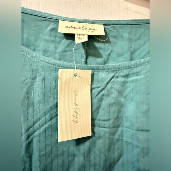 Aveology Seafoam Tunic 100% Viscose Teal Blouse - Picture 5 of 5